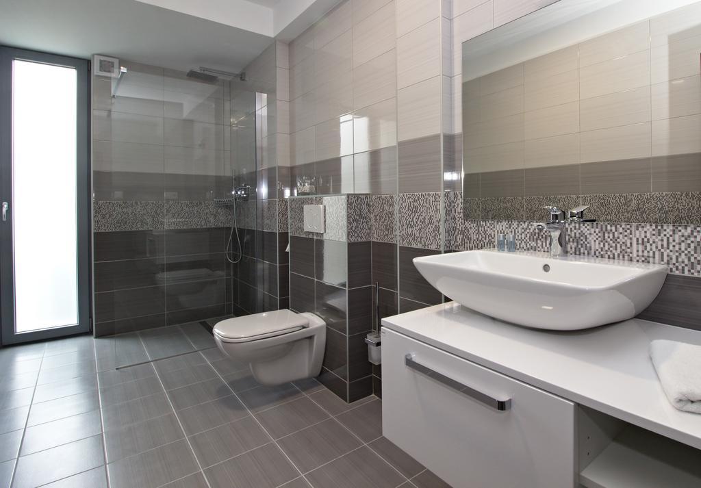 Guest House Frizzante Turčianske Teplice Værelse billede