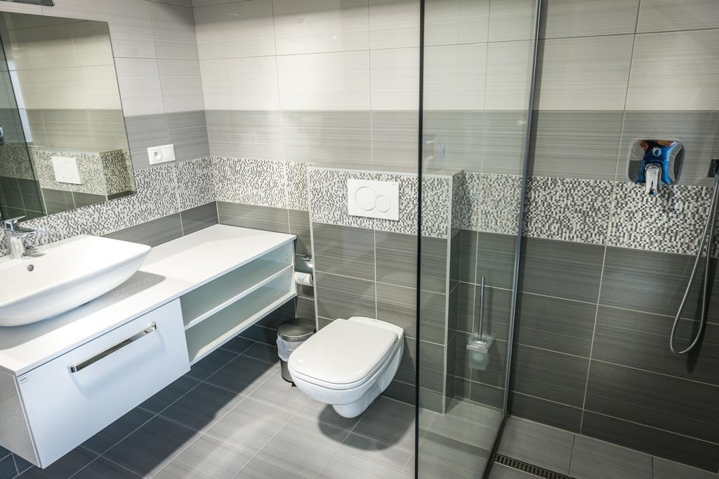 Guest House Frizzante Turčianske Teplice Eksteriør billede