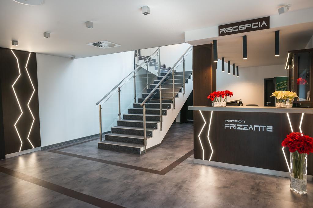 Guest House Frizzante Turčianske Teplice Eksteriør billede